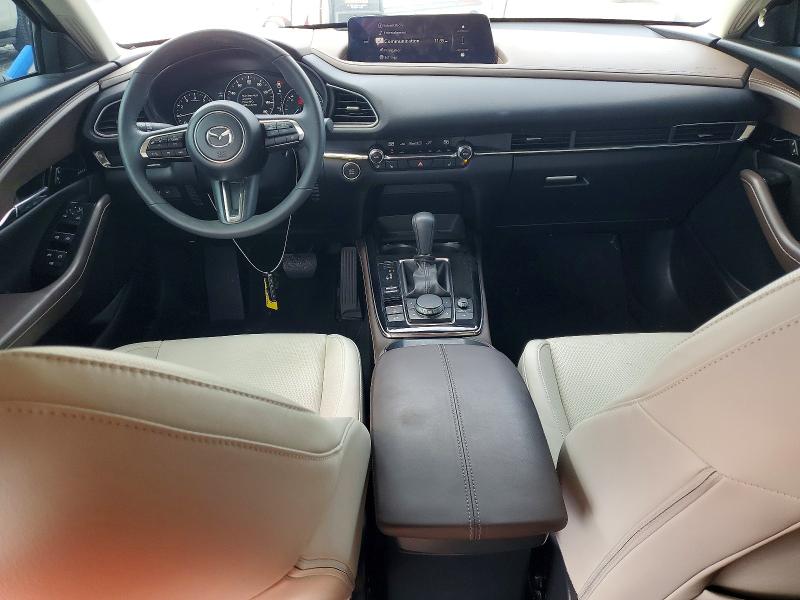 Photo 8 from auction – 2025 MAZDA CX-30 with VIN 3MVDMBDY0SM785023