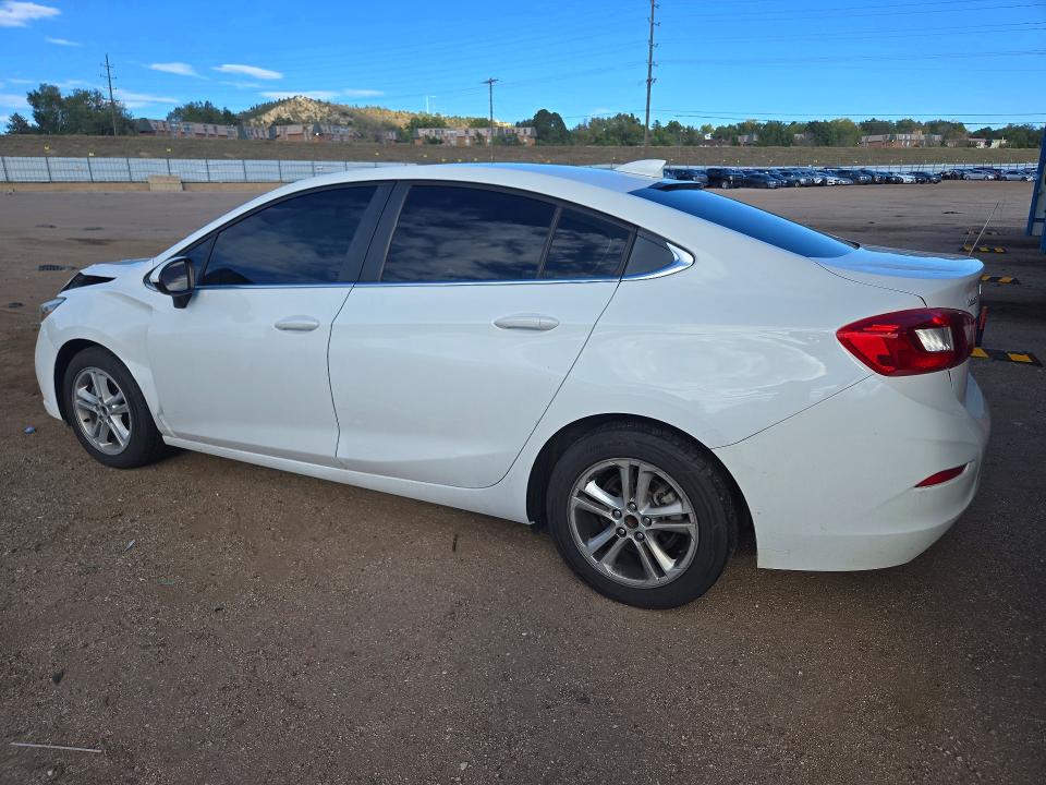 Снимка 2 от търг – 2017 CHEVROLET CRUZE с VIN 1G1BE5SM1H7113412