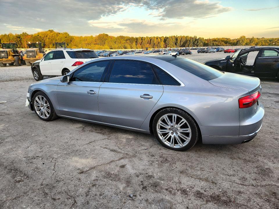 Снимка 2 от търг – 2016 AUDI A8 с VIN WAU34AFD4GN002412