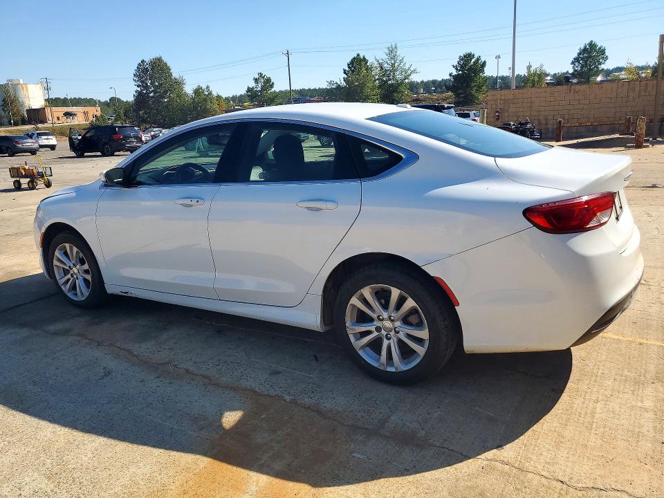 Photo 2 from auction – 2015 CHRYSLER 200 with VIN 1C3CCCAB5FN642803