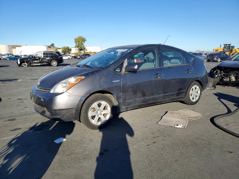 TOYOTA PRIUS 2008 с VIN JTDKB20U383373576 - Снимка от търг