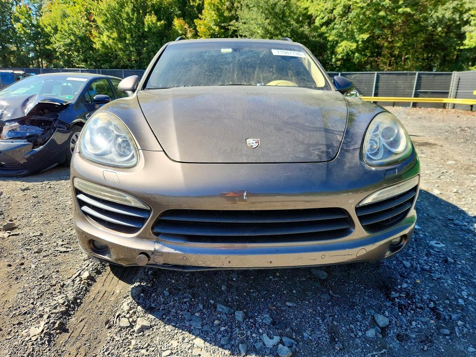 Zdjęcie 5 z aukcji – 2012 PORSCHE CAYENNE z VIN WP1AE2A21CLA90729