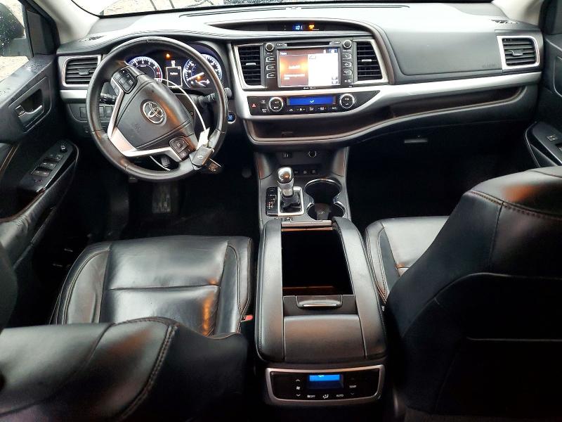Снимка 8 от търг – 2015 TOYOTA HIGHLANDER с VIN 5TDJKRFH1FS083184