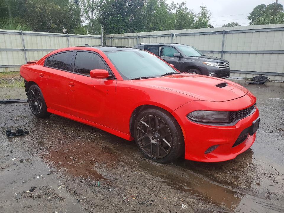 Снимка 4 от търг – 2017 DODGE CHARGER с VIN 2C3CDXCT9HH623287