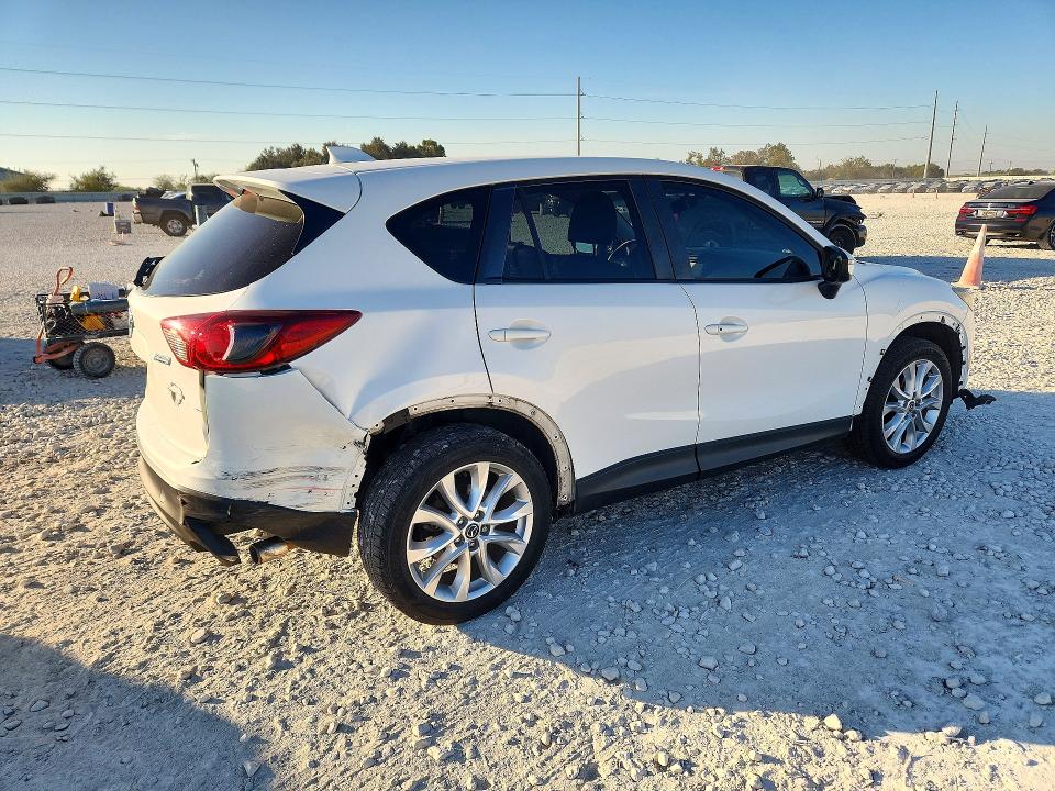 Снимка 3 от търг – 2015 MAZDA CX-5 с VIN JM3KE2DYXF0551686