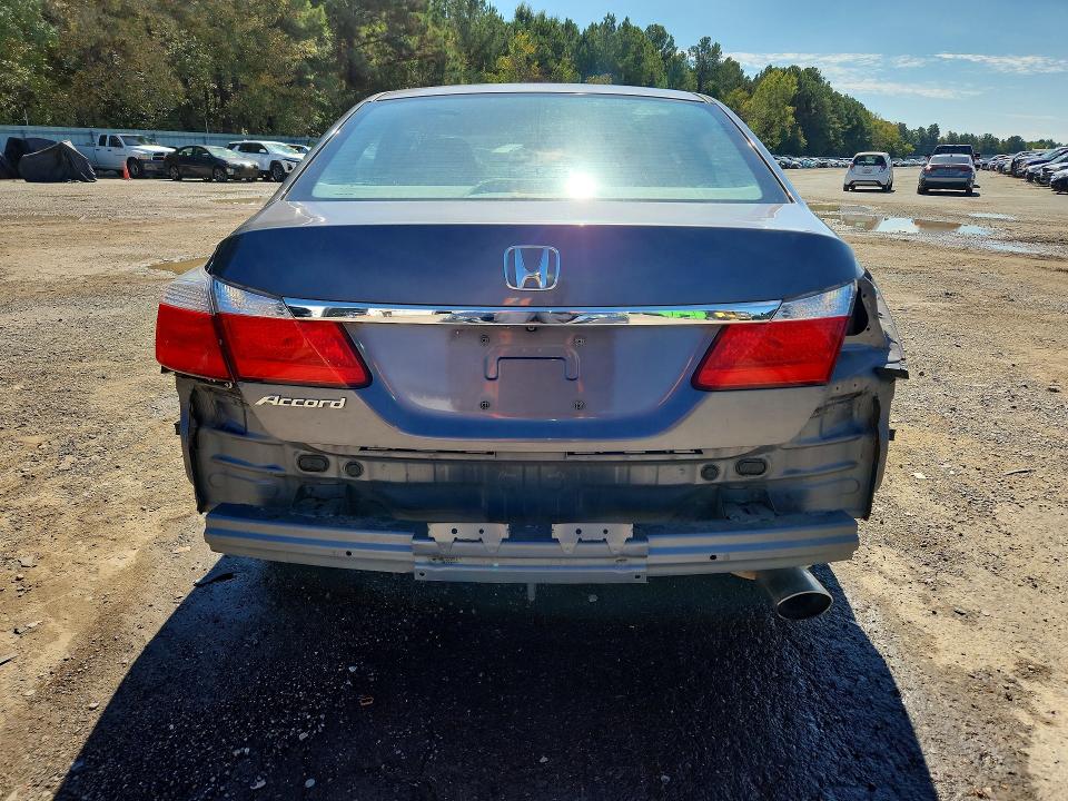 Photo 6 from auction – 2014 HONDA ACCORD with VIN 1HGCR2F3XEA081284