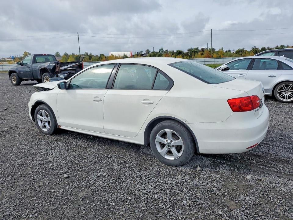 Снимка 2 от търг – 2013 VOLKSWAGEN JETTA с VIN 3VW2K7AJ6DM280476