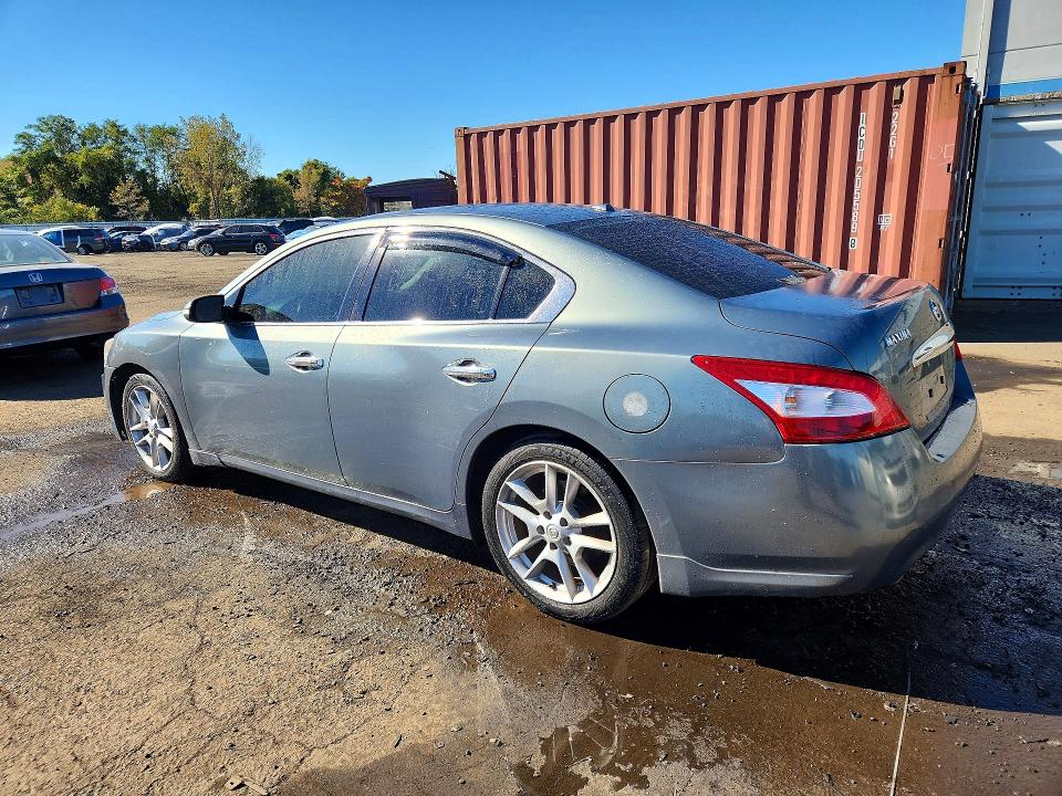 Снимка 2 от търг – 2011 NISSAN MAXIMA с VIN 1N4AA5AP3BC806318