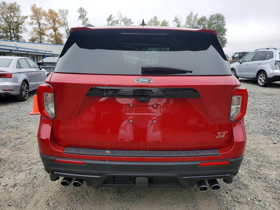Photo 6 from auction – 2024 FORD EXPLORER with VIN 1FM5K8GC1RGA17906