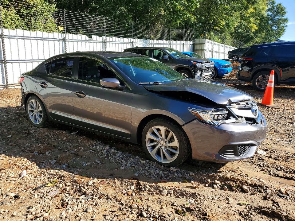 Снимка 4 от търг – 2018 ACURA ILX с VIN 19UDE2F39JA004397