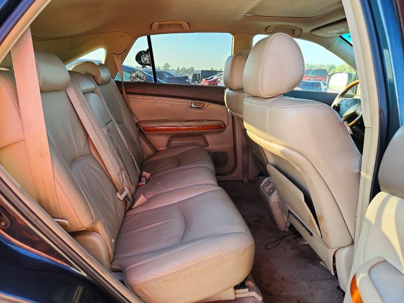Снимка 11 от търг – 2006 LEXUS RX с VIN 2T2HA31U46C102883