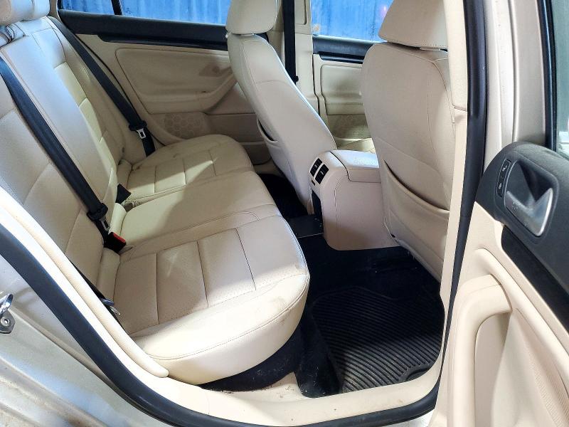 Снимка 10 от търг – 2014 VOLKSWAGEN JETTA с VIN 3VWPL7AJ8EM619811