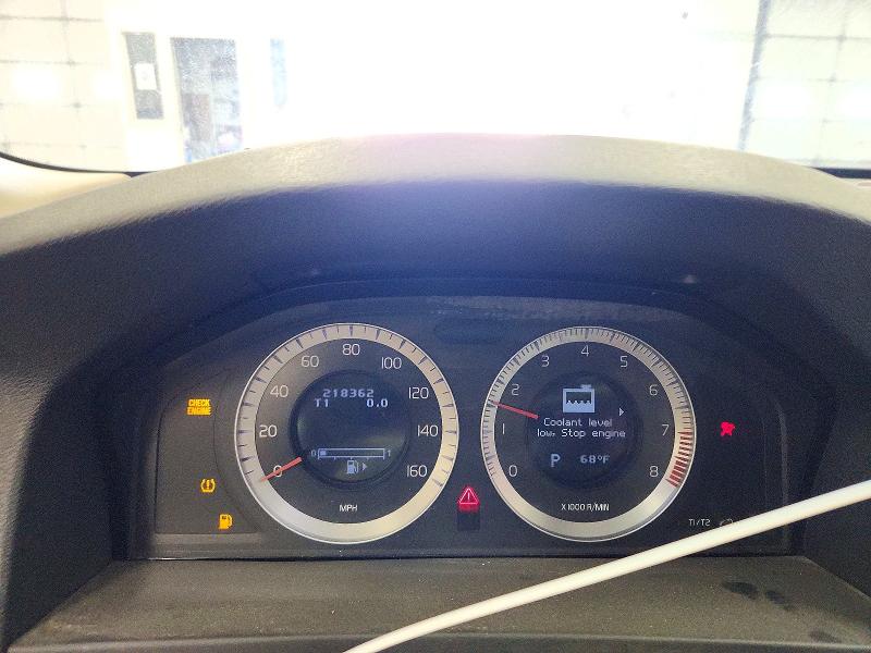 صورة رقم 9 من المزاد - 2011 VOLVO S60 مع VIN YV1902FH3B2005050