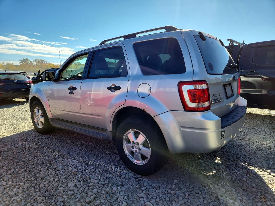 Снимка 2 от търг – 2012 FORD ESCAPE с VIN 1FMCU9D79CKB15343