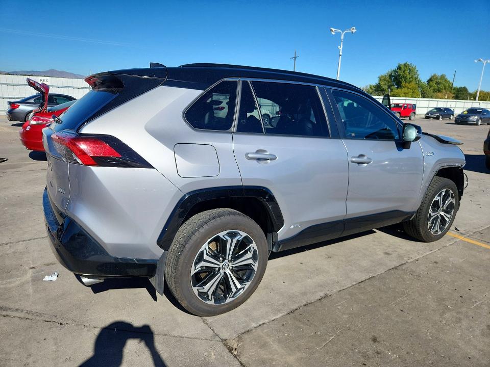 Foto 3 de la subasta – 2024 TOYOTA RAV4 PRIME con VIN JTMFB3FV8RD168368