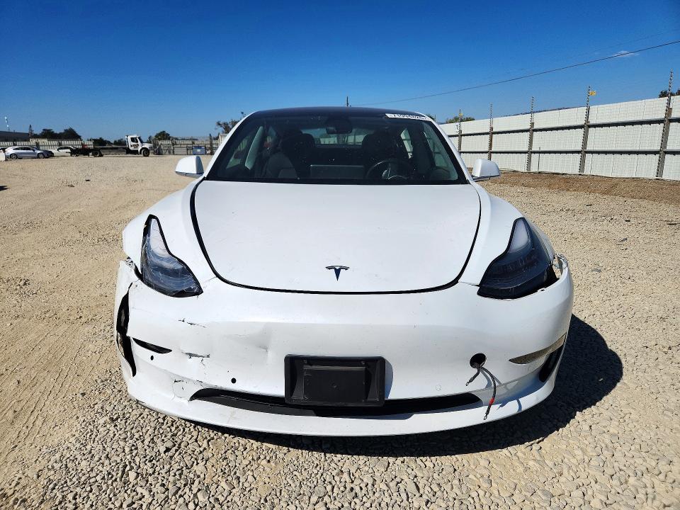 Photo 5 from auction – 2018 TESLA MODEL 3 with VIN 5YJ3E1EA1JF045036