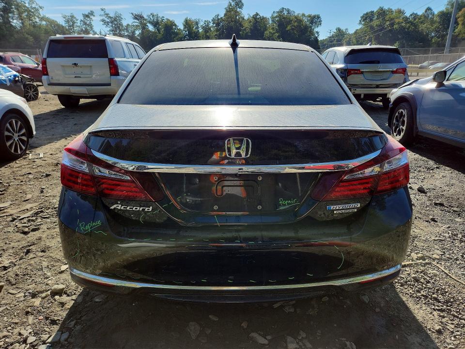 Фото 6 с аукциона – 2017 HONDA ACCORD с VIN JHMCR6F73HC011027