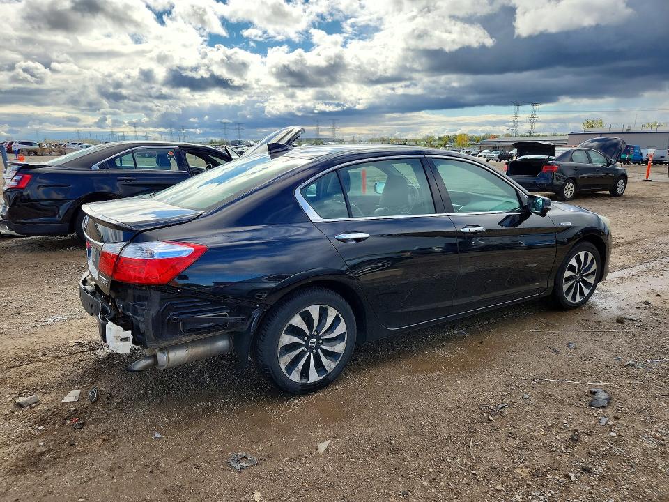 صورة رقم 3 من المزاد - 2015 HONDA ACCORD مع VIN 1HGCR6F72FA014352
