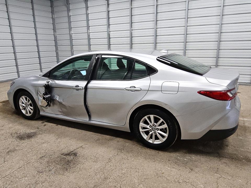 Photo 2 from auction – 2026 TOYOTA CAMRY with VIN 4T1DAACK7TU698729