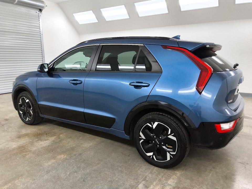 Photo 2 from auction – 2023 KIA NIRO with VIN KNDCR3L11P5036446