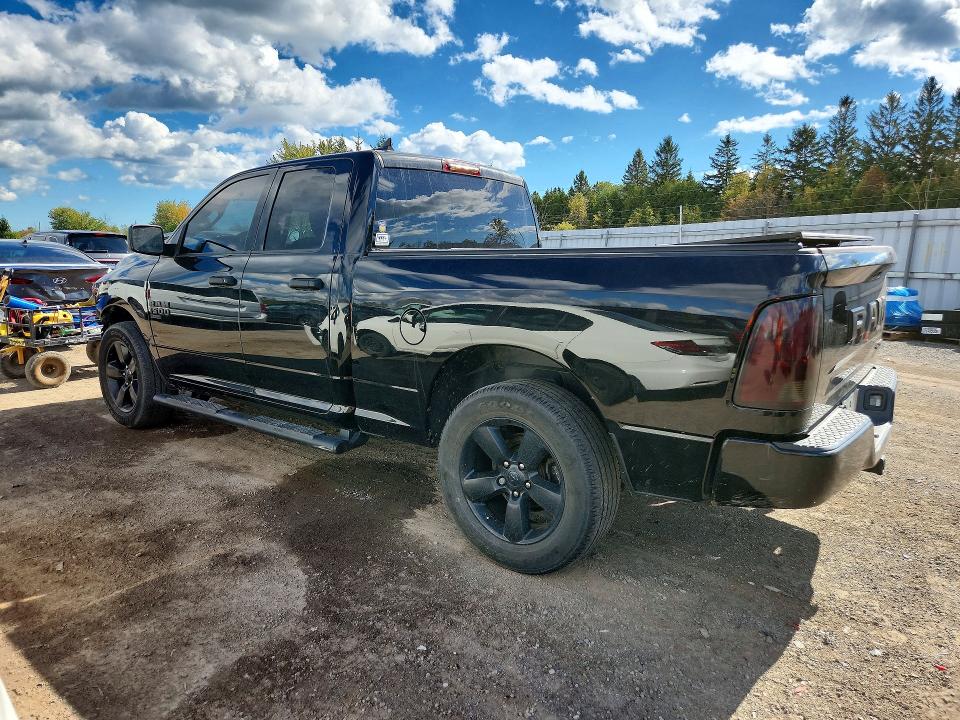 Снимка 2 от търг – 2019 RAM 1500 CLASSIC с VIN 1C6RR7FG5KS679854