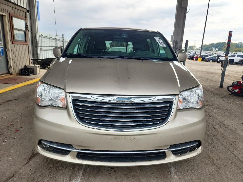 Снимка 5 от търг – 2016 CHRYSLER TOWN & COUNTRY с VIN 2C4RC1BGXGR104347