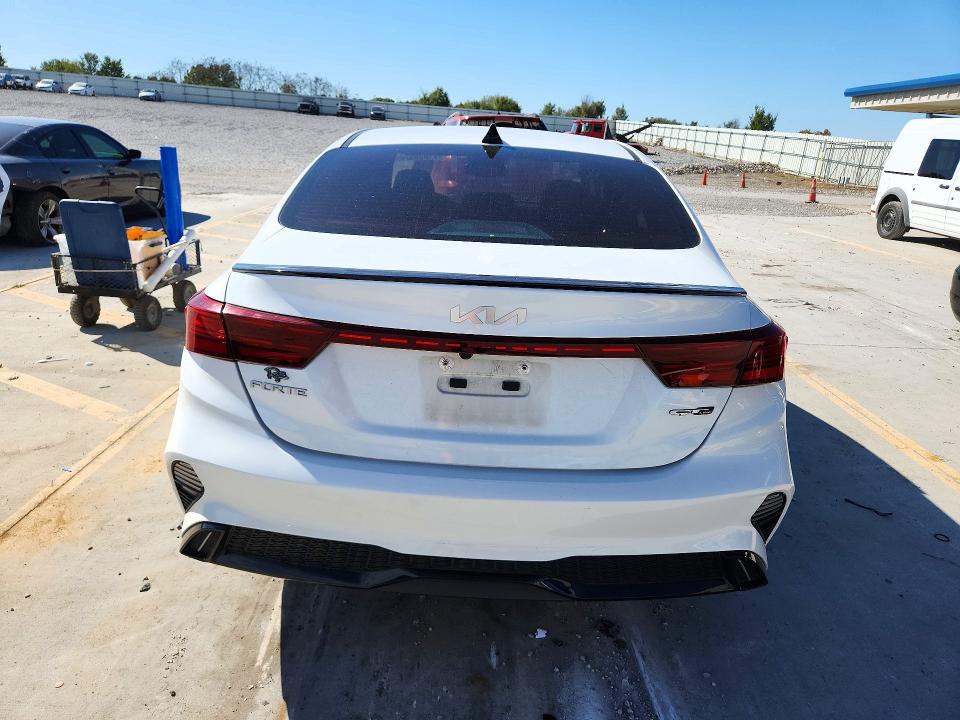 Снимка 6 от търг – 2022 KIA FORTE с VIN 3KPF54AD6NE455678