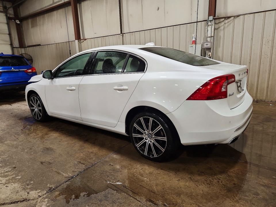 Zdjęcie 2 z aukcji – 2018 VOLVO S60 z VIN LYV402TK3JB185806