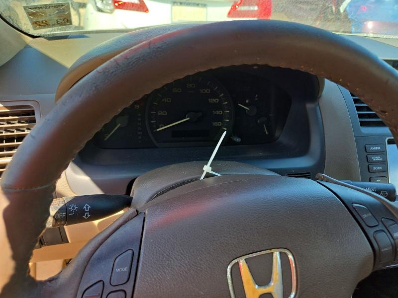 Снимка 9 от търг – 2006 HONDA ACCORD с VIN 1HGCM66836A055421