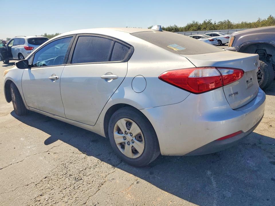 Photo 2 from auction – 2016 KIA FORTE with VIN KNAFK4A6XG5611887