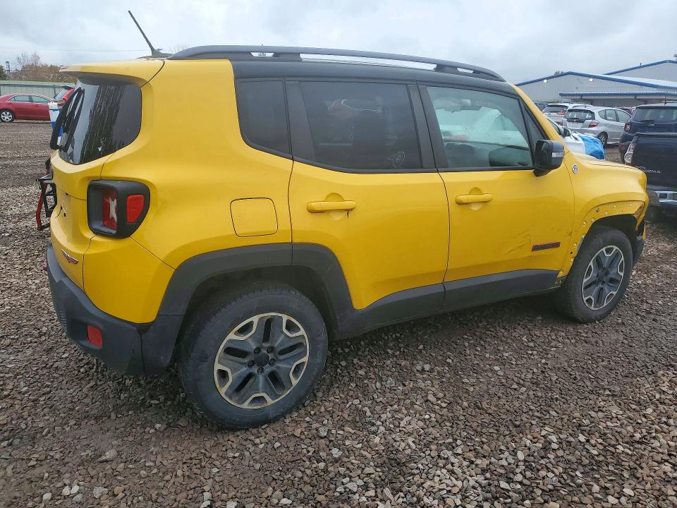 Foto 3 de la subasta – 2015 JEEP RENEGADE con VIN ZACCJBCT7FPB47155
