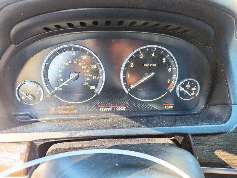 Photo 9 from auction – 2013 BMW 750 with VIN WBAYB6C50DD223660