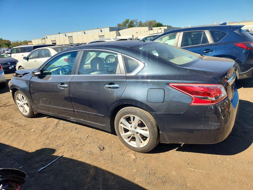 Photo 2 from auction – 2013 NISSAN ALTIMA with VIN 1N4AL3APXDN533867