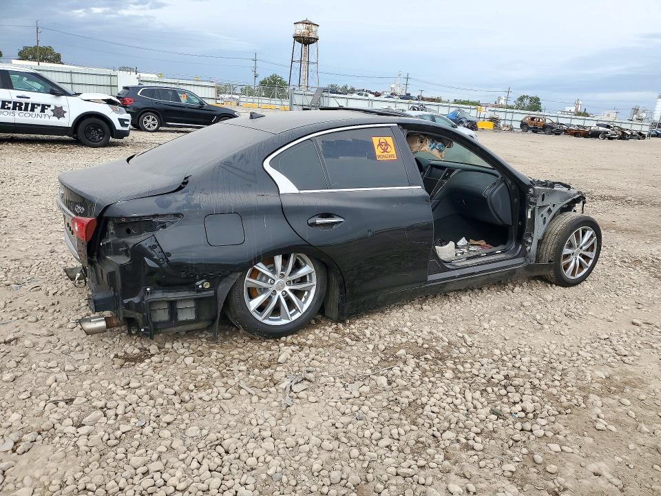 Photo 3 from auction – 2018 INFINITI Q50 with VIN JN1EV7AR2JM440358