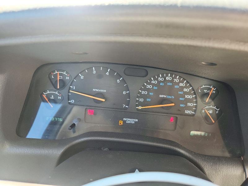 Снимка 9 от търг – 2001 DODGE DURANGO с VIN 1B4HR28N11F609811