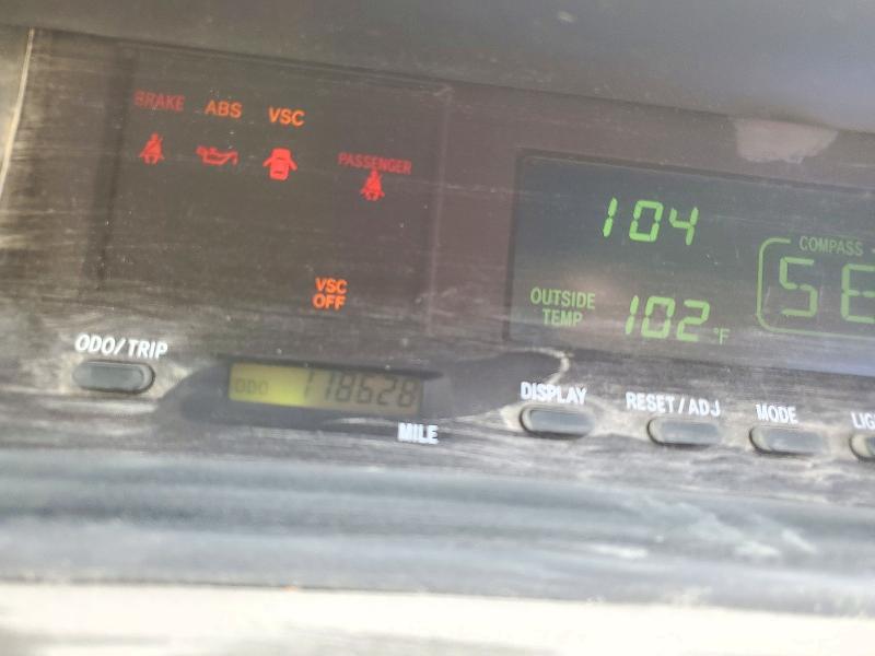 Photo 9 from auction – 2000 TOYOTA AVALON with VIN 4T1BF28B3YU075462
