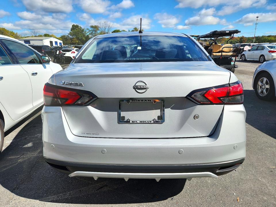 Снимка 6 от търг – 2025 NISSAN VERSA с VIN 3N1CN8DV1SL882291