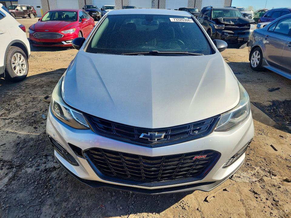 Снимка 5 от търг – 2018 CHEVROLET CRUZE с VIN 1G1BE5SM8J7146848