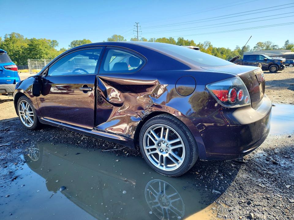 Снимка 2 от търг – 2008 SCION TC с VIN JTKDE167280275029
