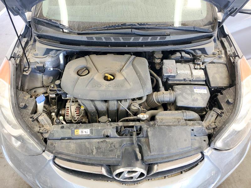 Снимка 11 от търг – 2012 HYUNDAI ELANTRA с VIN KMHDH4AE9CU256903