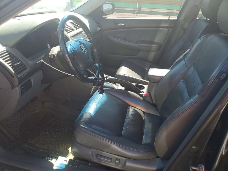 Снимка 7 от търг – 2005 HONDA ACCORD с VIN 1HGCM56805A129239