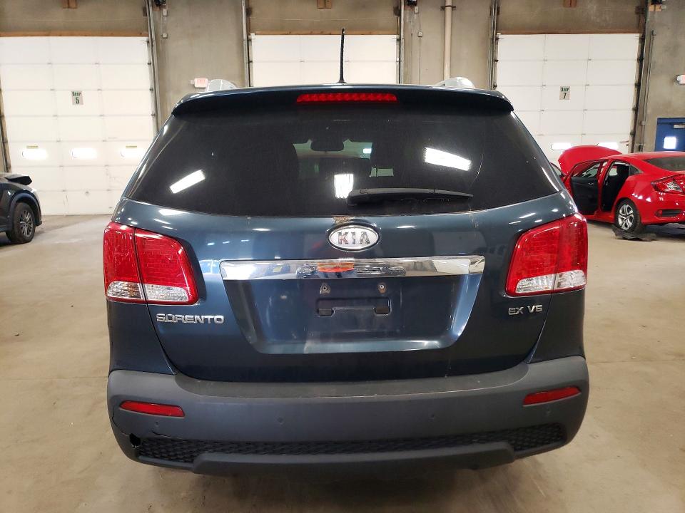 Zdjęcie 6 z aukcji – 2011 KIA SORENTO z VIN 5XYKU4A21BG040587
