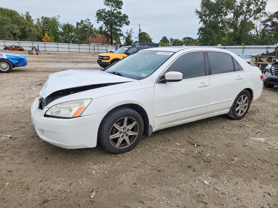 HONDA ACCORD 2004 с VIN 1HGCM665X4A052518 - Снимка от търг