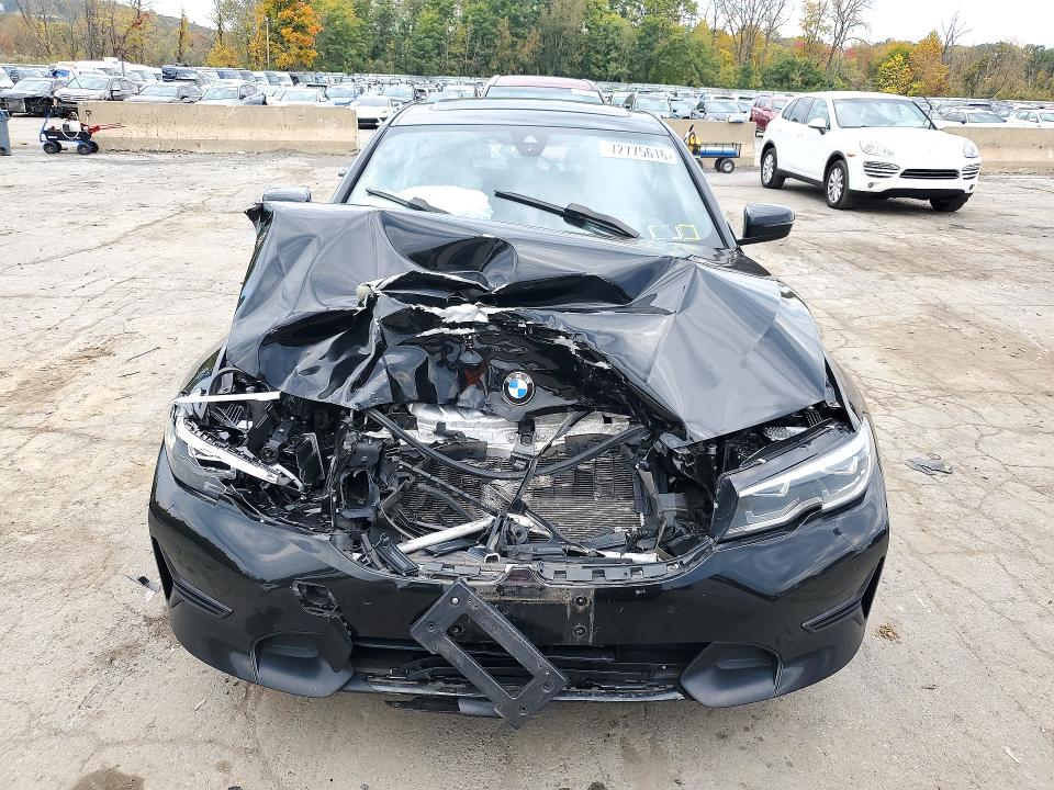 Photo 5 from auction – 2021 BMW 330XI with VIN 3MW5R7J08M8C13340