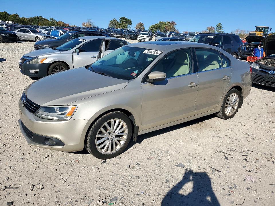 VOLKSWAGEN JETTA 2013 z numerem VIN 3VWLL7AJ5DM226877 - Zdjęcie z aukcji