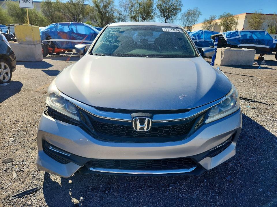 Снимка 5 от търг – 2016 HONDA ACCORD с VIN 1HGCR2F57GA110048