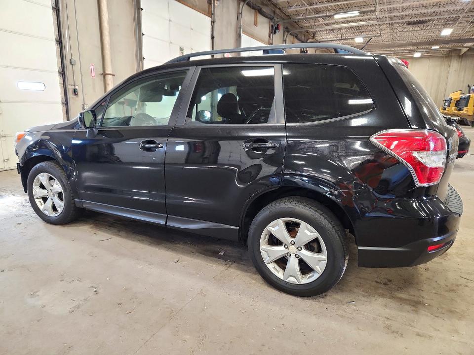 Фото 2 с аукциона – 2015 SUBARU FORESTER с VIN JF2SJADC4FH484413