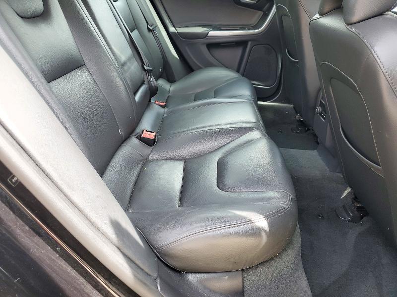 Foto 10 de la subasta – 2016 VOLVO S60 con VIN YV1612TK9G2401409