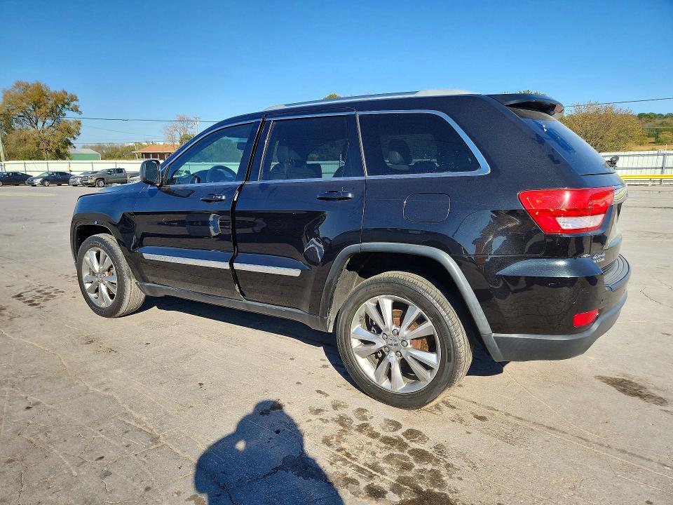 Снимка 2 от търг – 2013 JEEP GRAND CHEROKEE с VIN 1C4RJFAG5DC537714