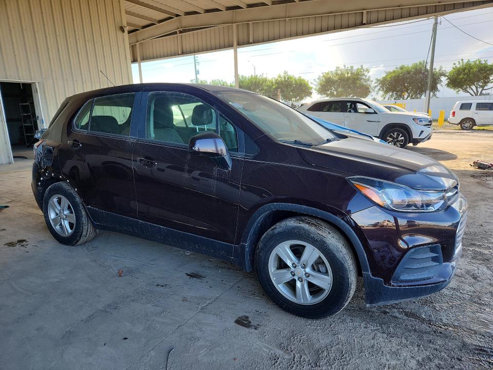 Снимка 4 от търг – 2020 CHEVROLET TRAX с VIN KL7CJKSB6LB342515